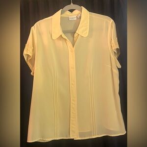 Covington Light Yellow Button Down Shirt